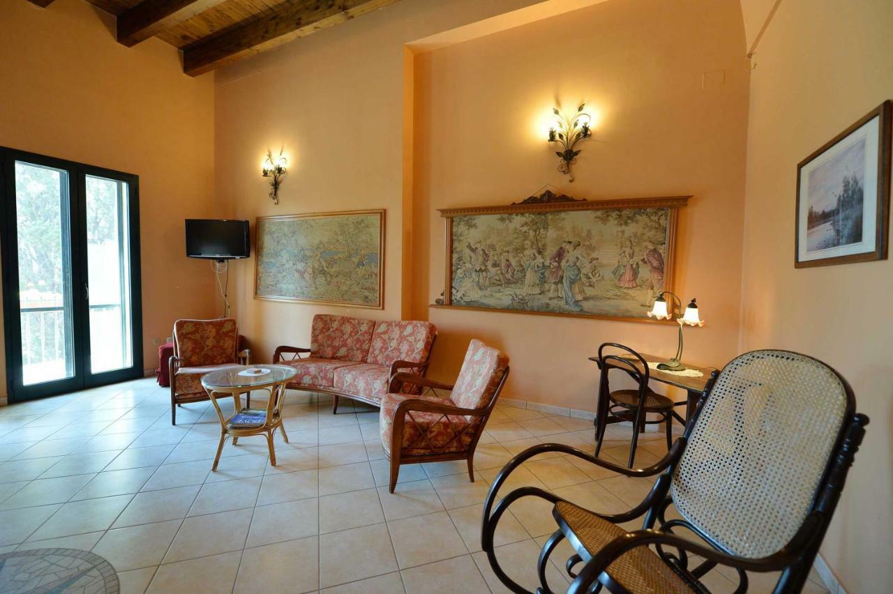 Agriturismo Santa Chiara Alezio Εξωτερικό φωτογραφία